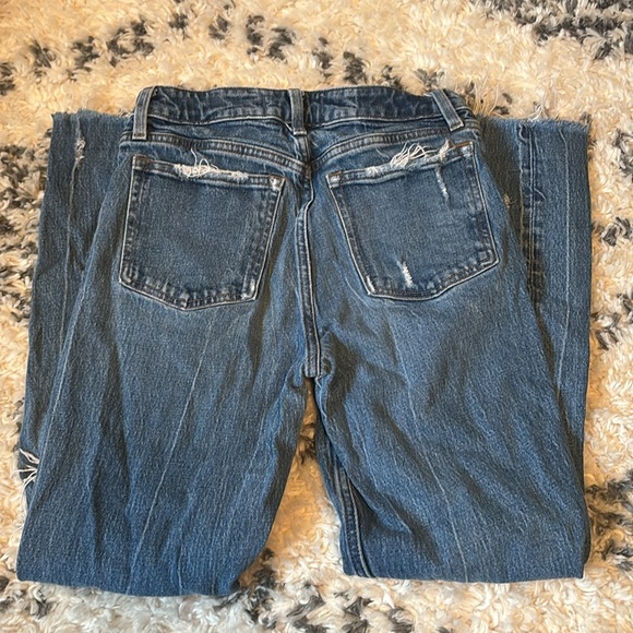 High Rise Mom Jean - Picture 2 of 3